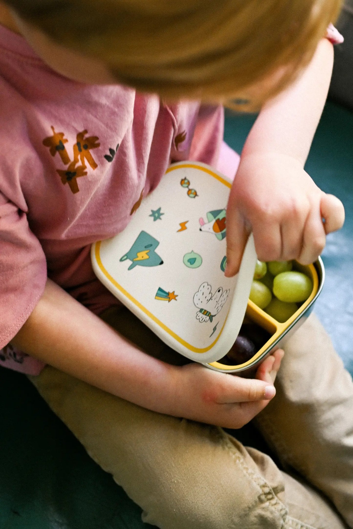 Nerūdijančio plieno pietų dėžutė su skyriais