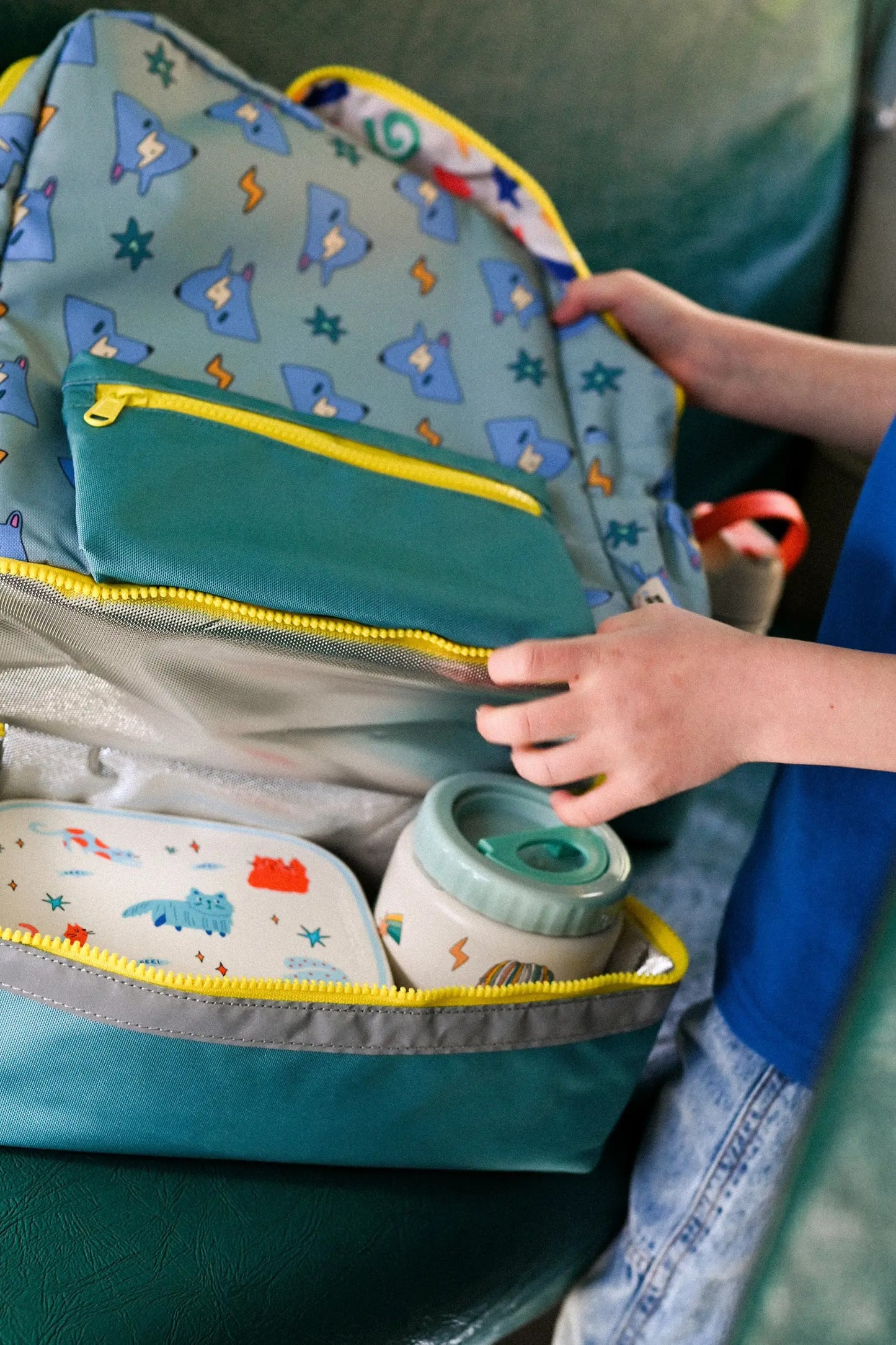 Nerūdijančio plieno pietų dėžutė su skyriais