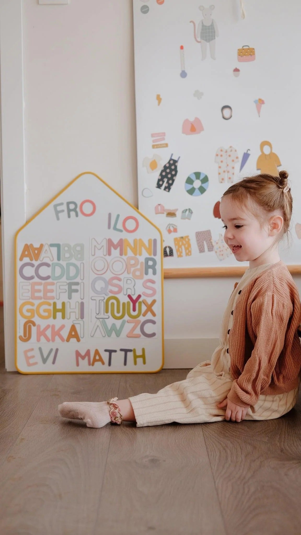 Namo formos magnetinė lenta - Honey